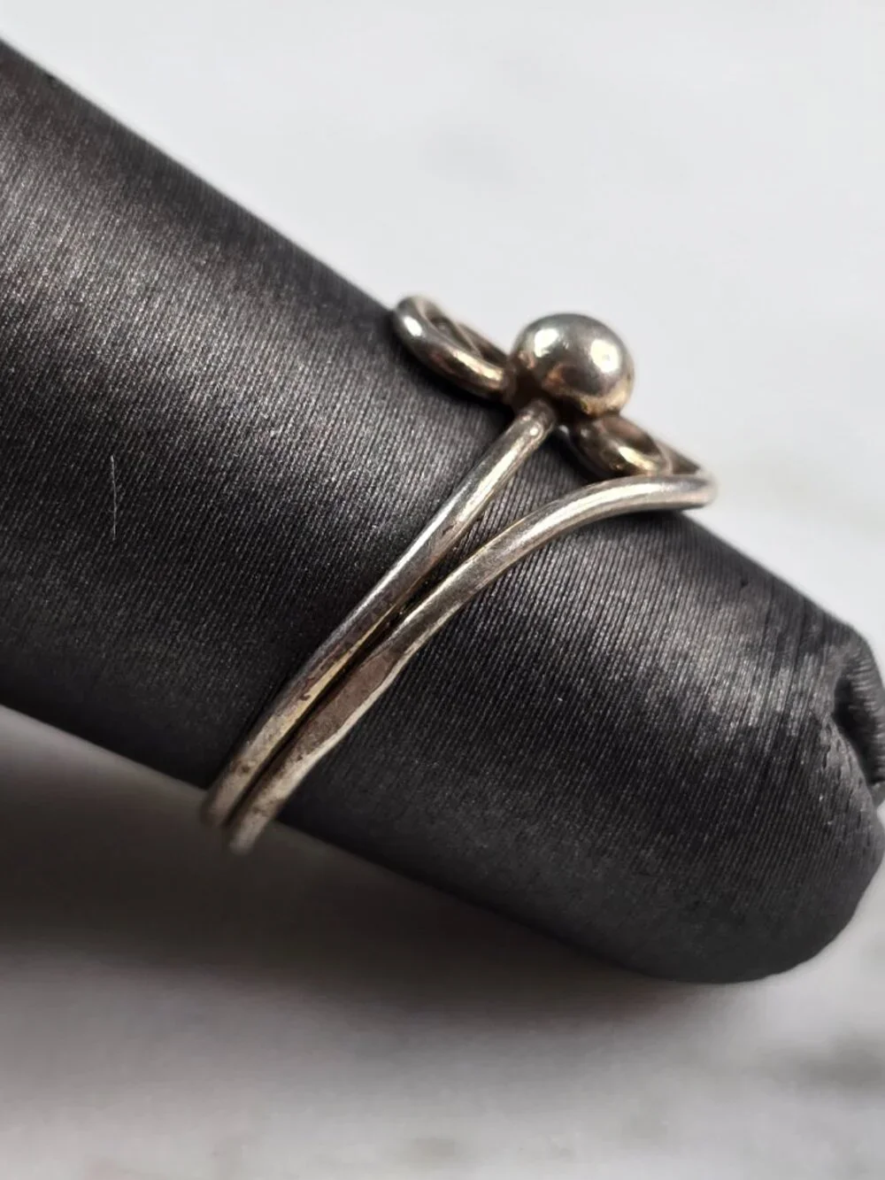 Womens Girls Vintage Estate Sterling Silver Modernist Ring 1.1g E4149